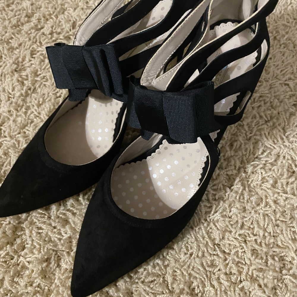 Black heels